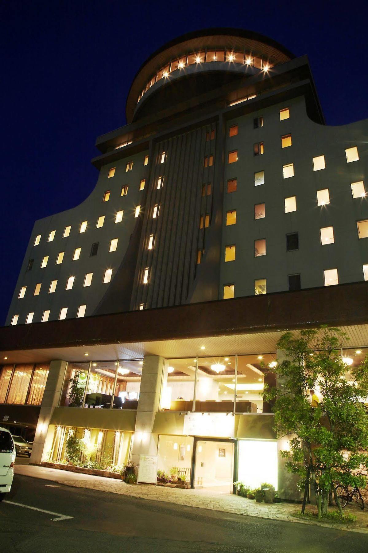 Sunsky Hotel Kitakyushu Exterior photo